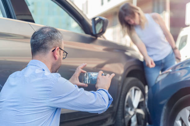 Professional Auto Insurance technician working in Lake Goodwin, WA